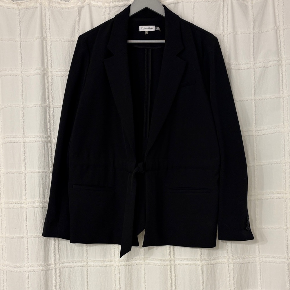 Calvin Klein Women's Belted Black Blazer